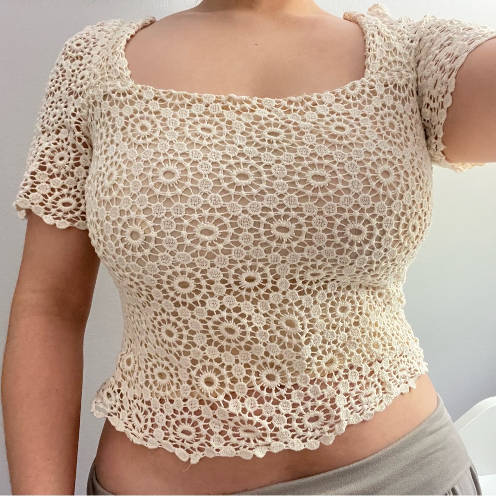 Cream crochet flower top